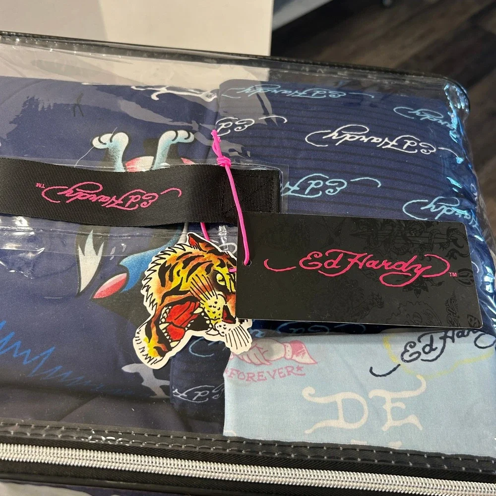 Ed Hardy Queen 8 Piece Reversible Bedding Set Tiger Tattoo Y2K New Sealed Navy